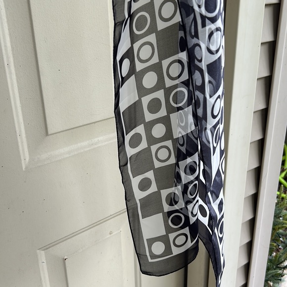 NWOT Italian silk scarf MODERN - Picture 2 of 7